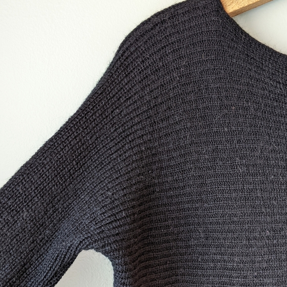Vince Merino Wool Ribbed Knit Pullover Sweater - Picture 2 of 5